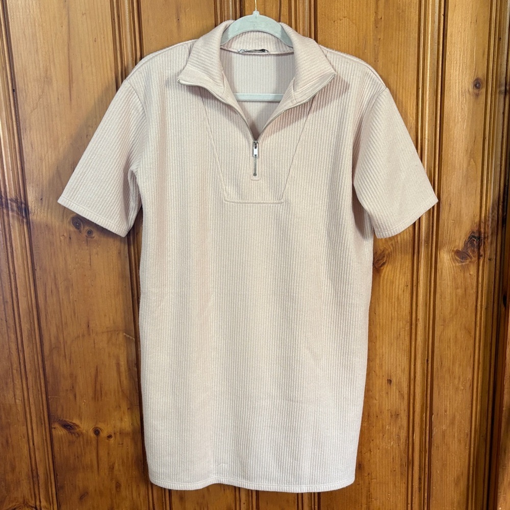 Zara Sweater Dress - Pale Pink - Short Sleeve - Ribbed - Size Small
